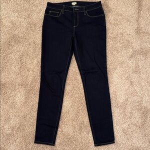 Cremieux Women's Dark Blue Skinny Jeans size 8